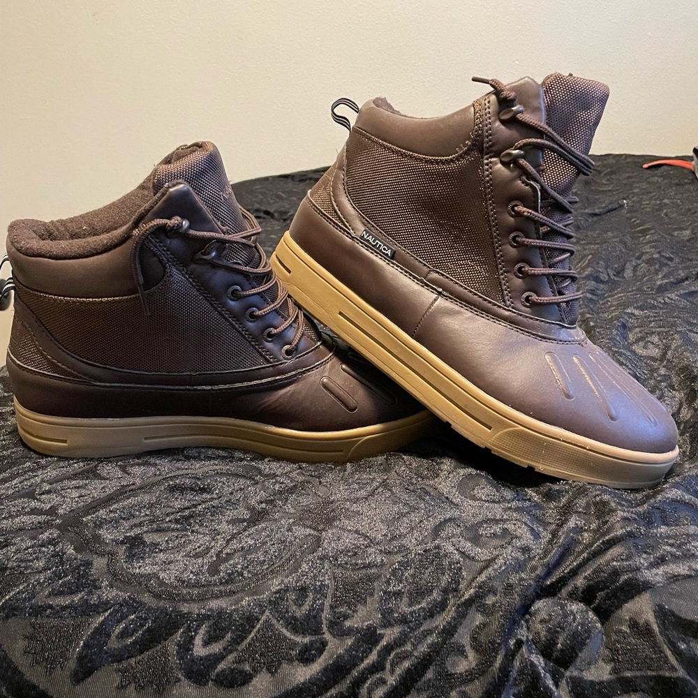 Mens boots
